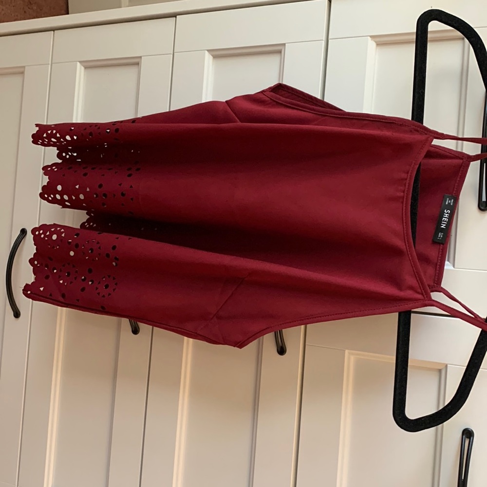 Red thank top